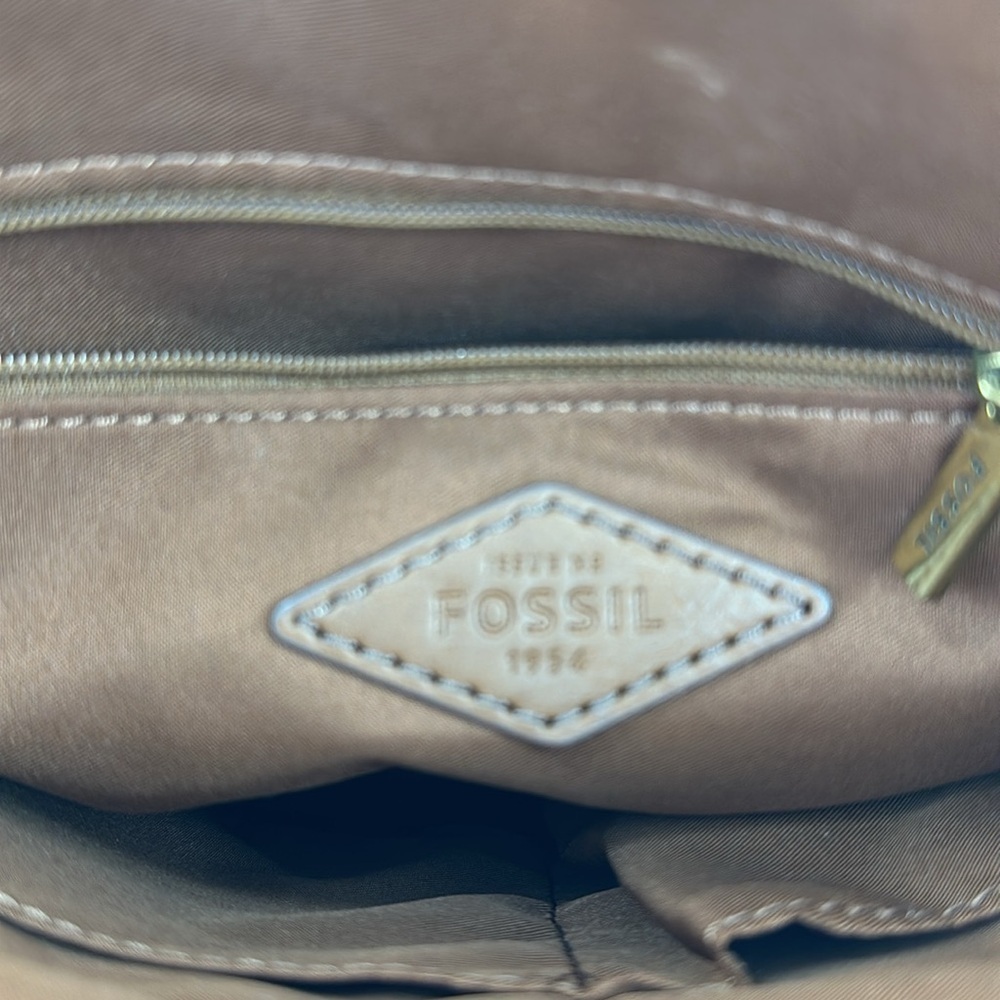 Fossil Colorful Chevron Pattern Crossbody Bag - Picture 12 of 12